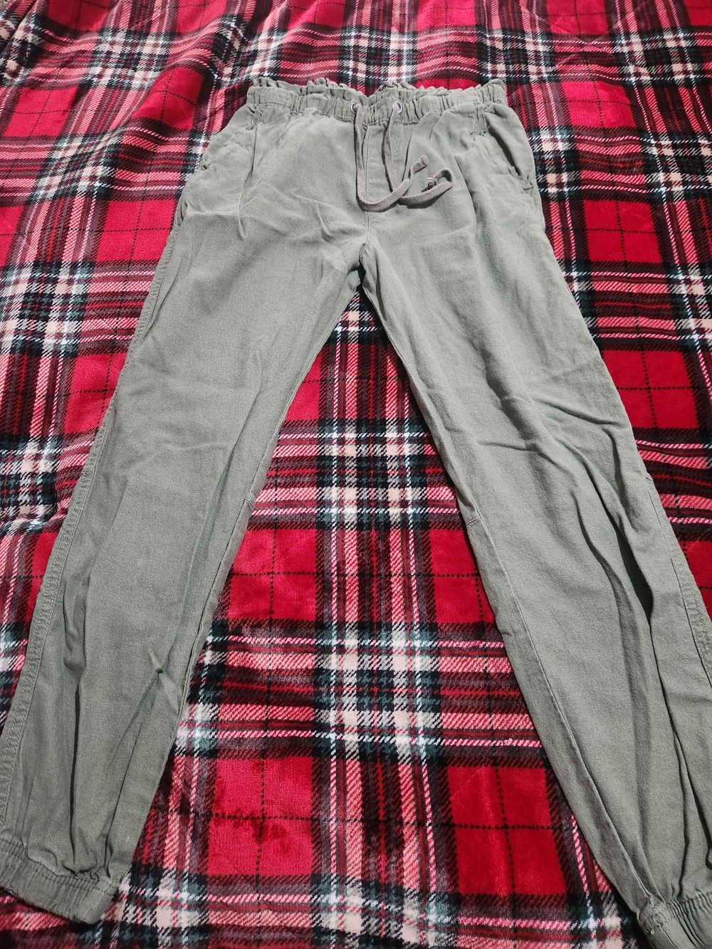 Women's Light Olive Drawstring Jogger Pants